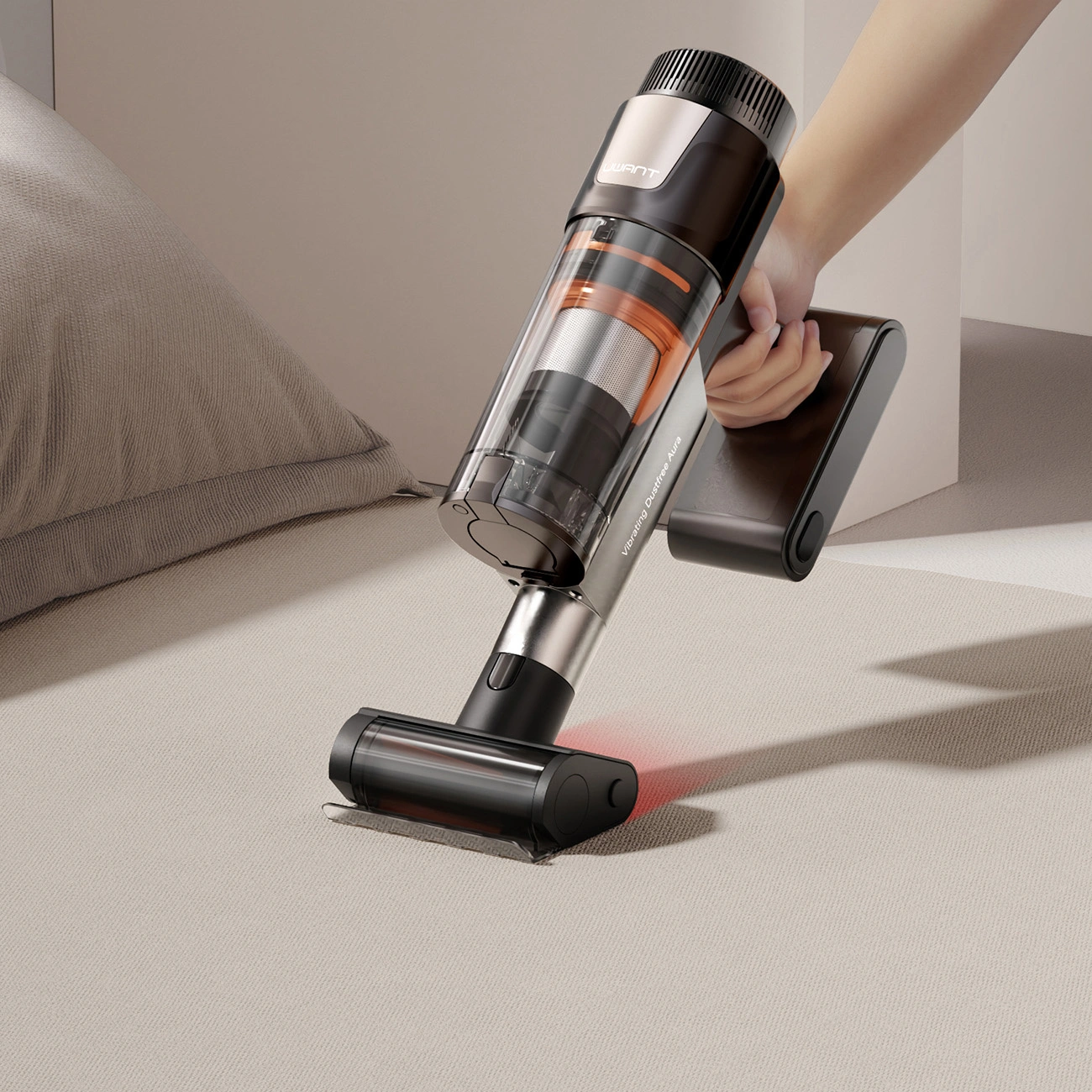 Cleaning the mattress using the UWANT V600 vacuum cleaner with a special upholstery brush