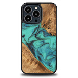 Etui Bewood Unique Turquoise z drewna i żywicy na iPhone 13 Pro - turkusowo-czarne