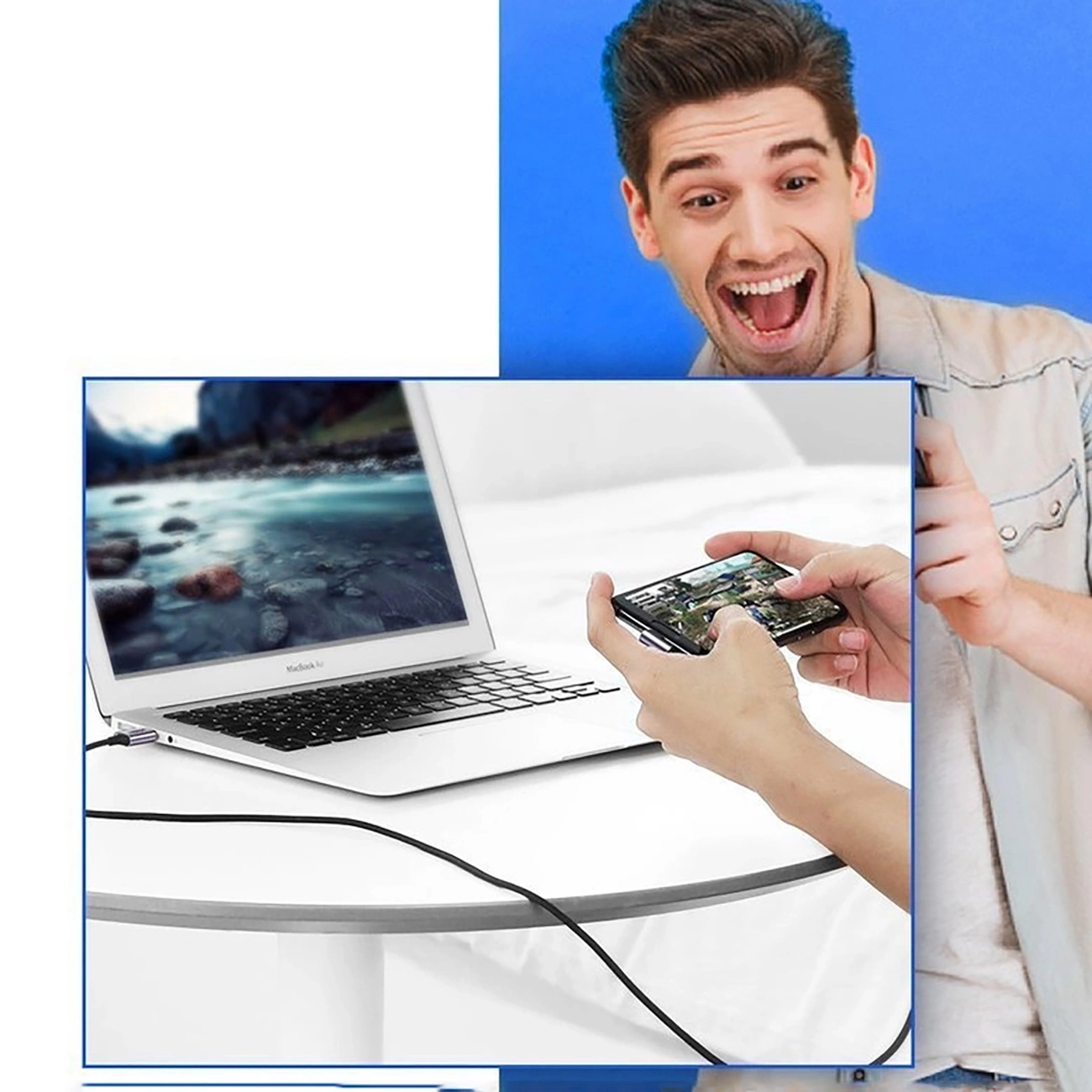 Ein Mann, der mit einem Ugreen US284-Kabel ein Bild von einem Laptop an ein Telefon sendet