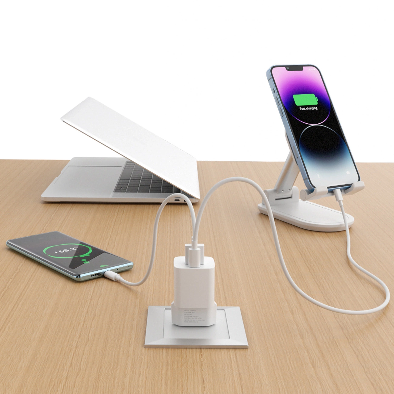 iPhone și smartphone cu intrare de încărcare USB-C încărcate simultan folosind încărcătorul de perete Wozinsky CMWCW 20W