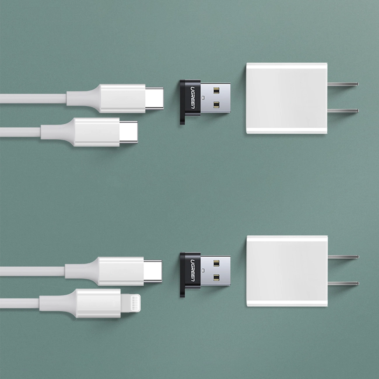 Ugreen US280 adapter with two USB-C to USB-C and USB-C to lightning cables