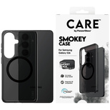 CARE by PanzerGlass Urban Explorer Smokey Hülle mit schwarzem Qi für Samsung Galaxy S26 - Schwarz
