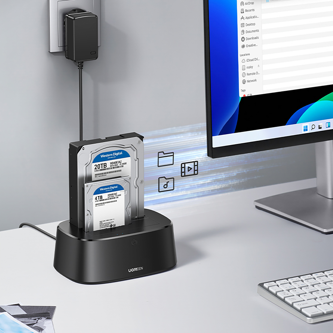 Files transferred from HDDs to desktop using the Ugreen CM198 50857 HDD docking station