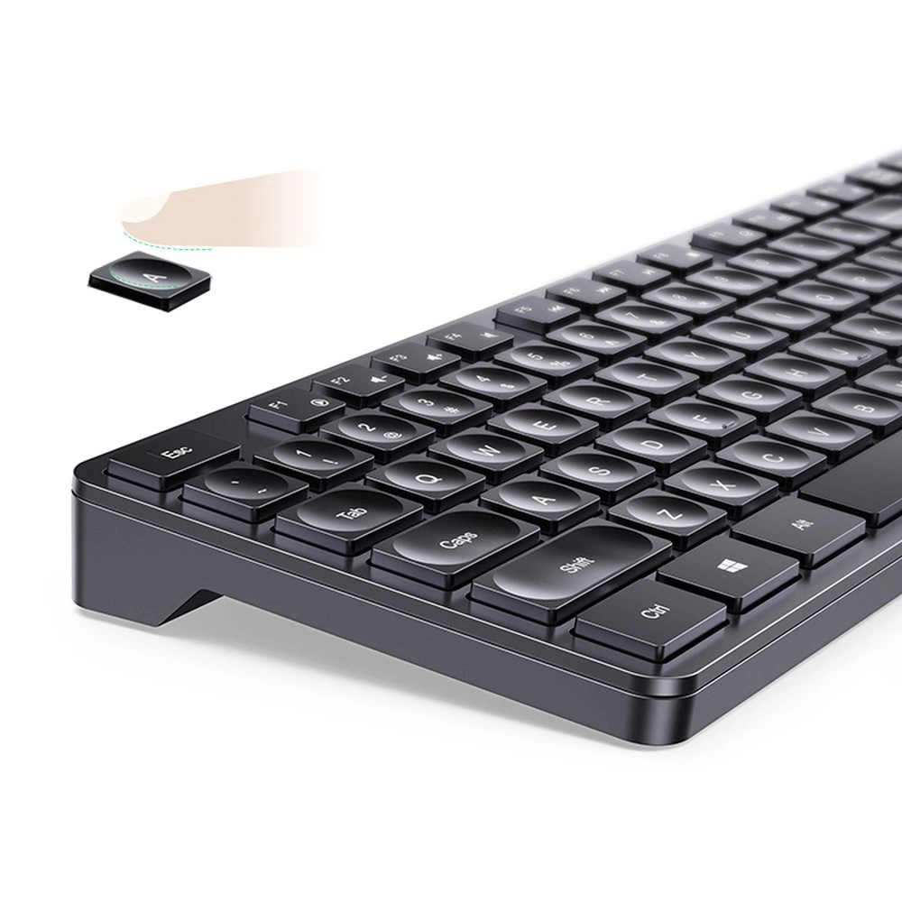 Un prim plan al tastaturii wireless Ugreen KU004 