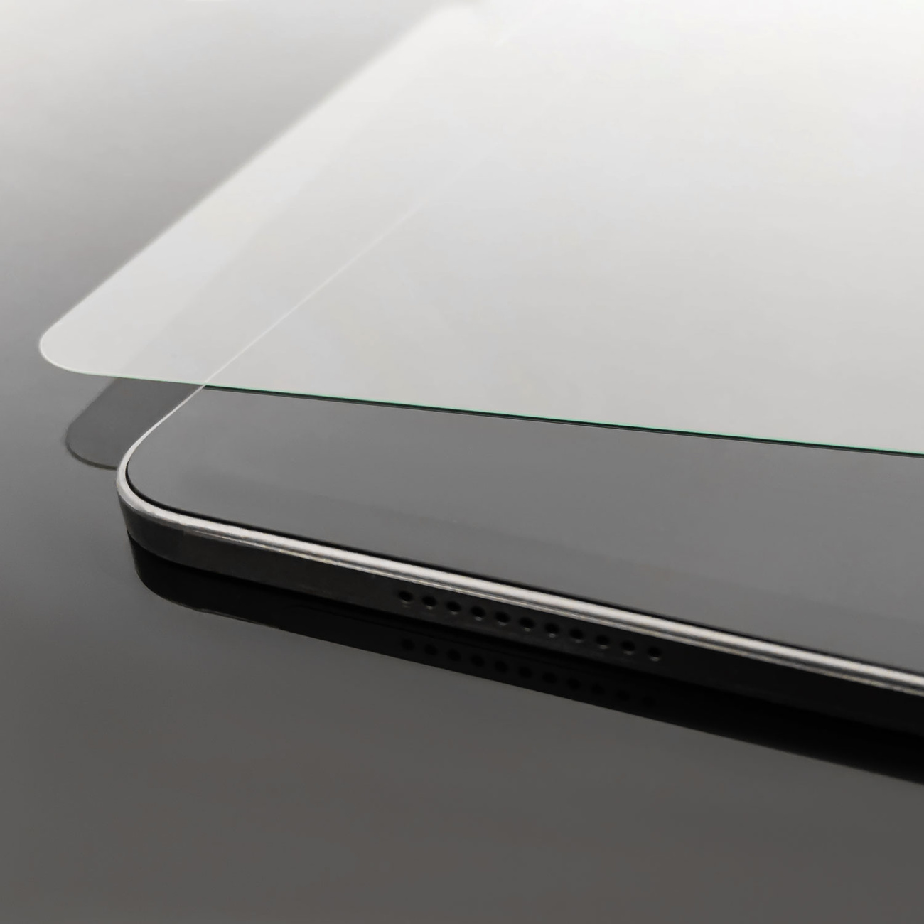 Tablet przyłożony do szkła hartowanego Wozinsky Tempered Glass