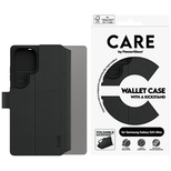 CARE by PanzerGlass Feature Wallet Kickstand Case für Samsung Galaxy S25 Ultra - Schwarz