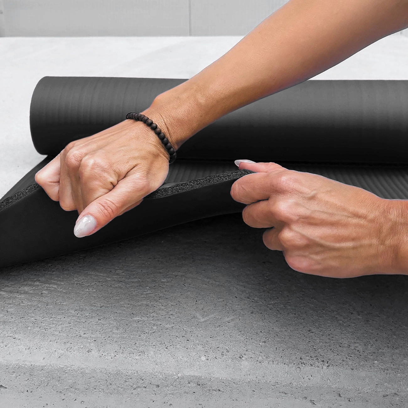 Mata do ćwiczeń 183 x 61 x 1,5 cm gruba mata gimnastyczna do jogi i fitness